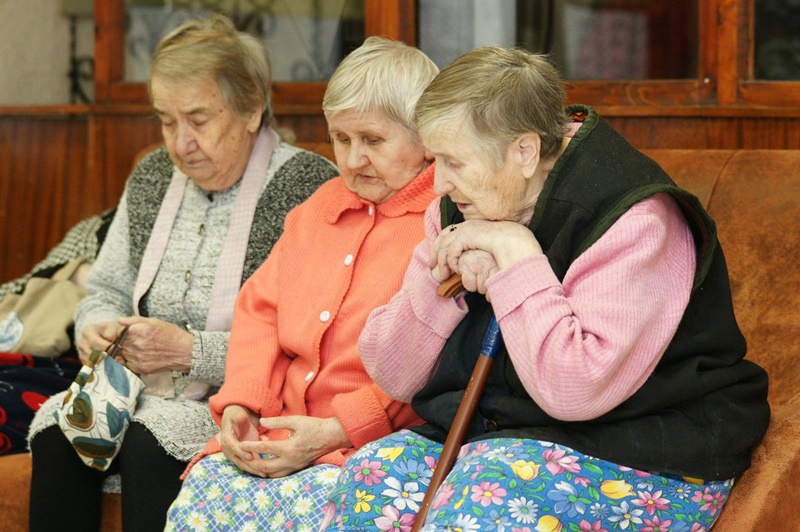 Южноуральцы могут оставить жалобы на частные дома интернаты для пожилых граждан и инвалидов на сайте минсоцотношений