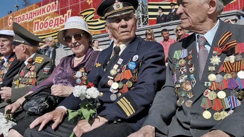 Ветераны Великой Отечественной войны и вдовы ветеранов получат ко Дню Победы именные поздравления от губернатора