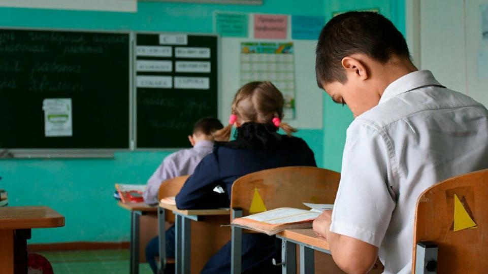 Подготовка детей к новому учебному году стала проблемой для жителей Южного Урала