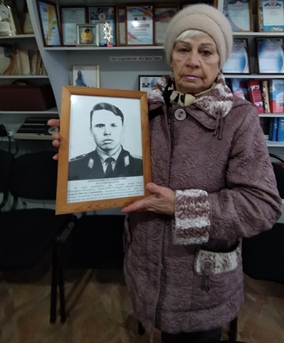 Сотрудники полиции почтили память Виктора Андреева
