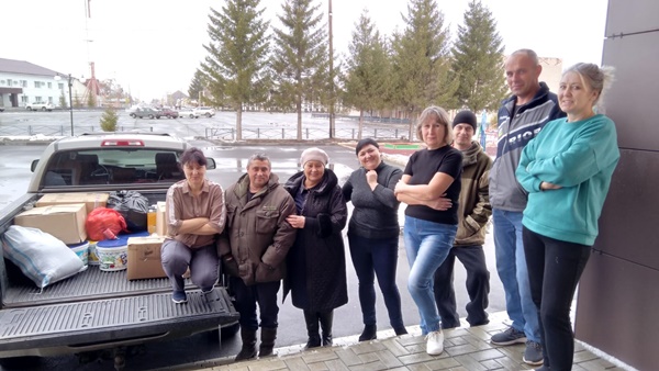 Подовинновцы всячески поддерживают бойцов