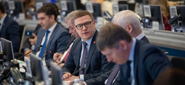 Алексей Текслер выступил на совместном заседании комиссий Госсовета РФ «Инвестиции» и «Экономика и финансы»