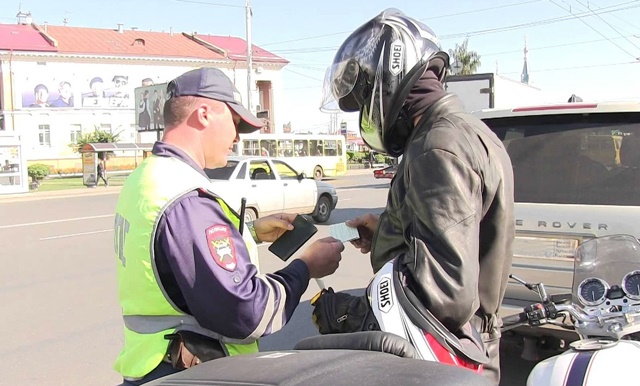 Сотрудники полиции Октябрьского района подвели итоги оперативно-профилактического мероприятия «Мотоциклист»