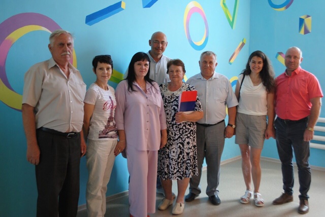 Министр образования и науки побывал в Крутоярской школе