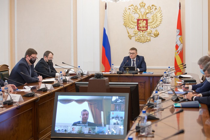 Алексей Текслер провел областное совещание с членами регионального правительства и главами муниципальных образований  